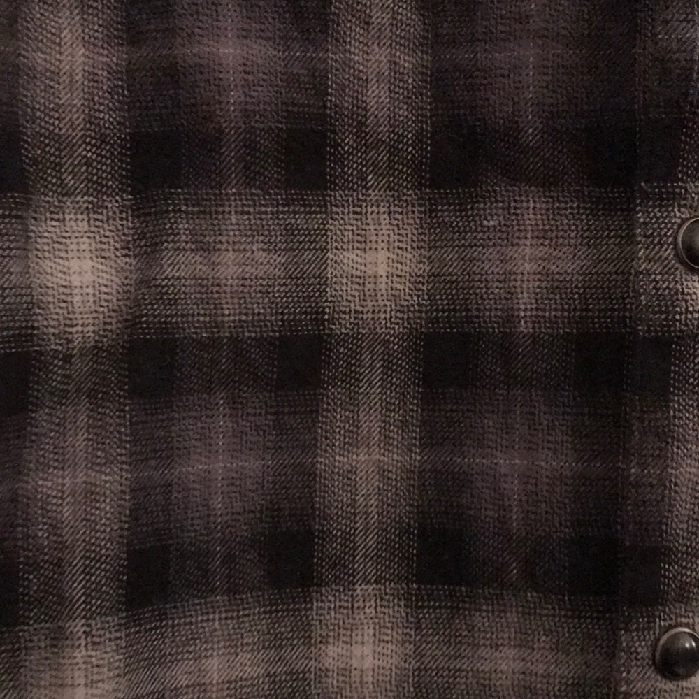 Men’s INC Short Sleeved Flannel Shirt - Picture 2 of 3
